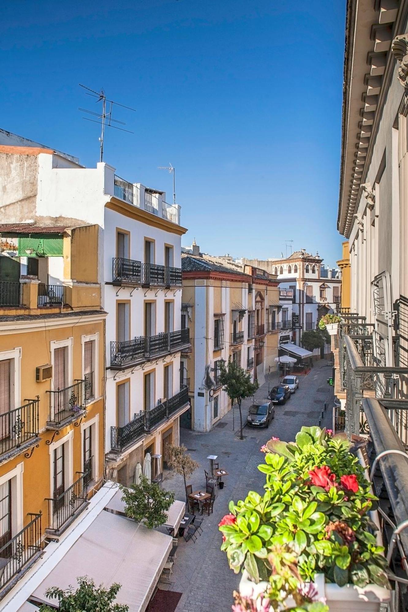 Cathedral Apartment, Upper Floor Apartment Seville Exterior photo
