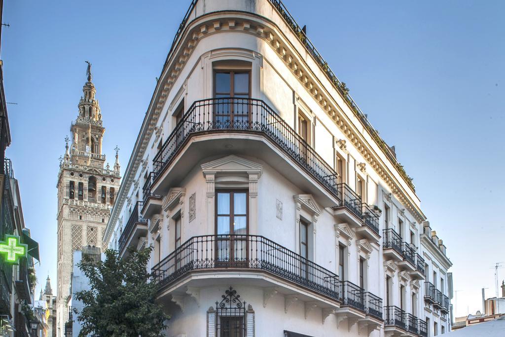Cathedral Apartment, Upper Floor Apartment Seville Exterior photo
